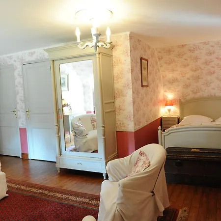 Couette-café D'hôtes De La Ville Ruaud Augan